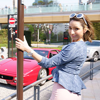 グラビア雑誌モデル